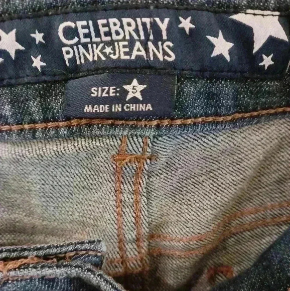 Celebrity Pink Cuffed Shorts, Size 5 - Picture 3 of 3